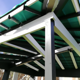 Fermeture Loggia en PVC pour une Étanchéité Maximale La Crau